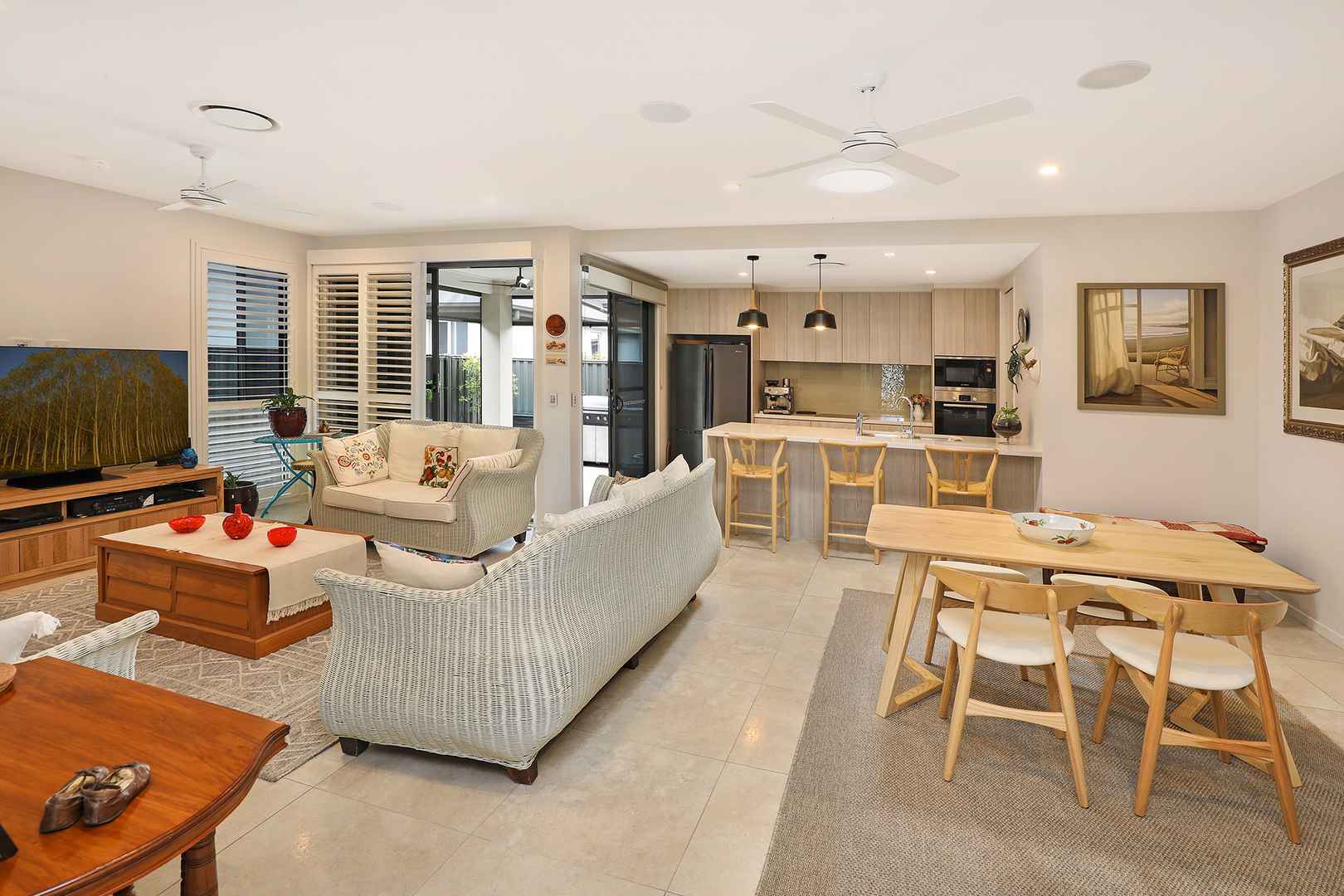 Pristine, Effortless, Convenient! Villa 93 Living Gems