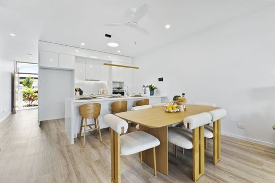 Entry level floorplan, effortless living at it's best!