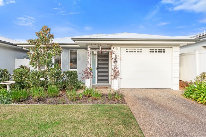 Beautiful Freestanding Villa