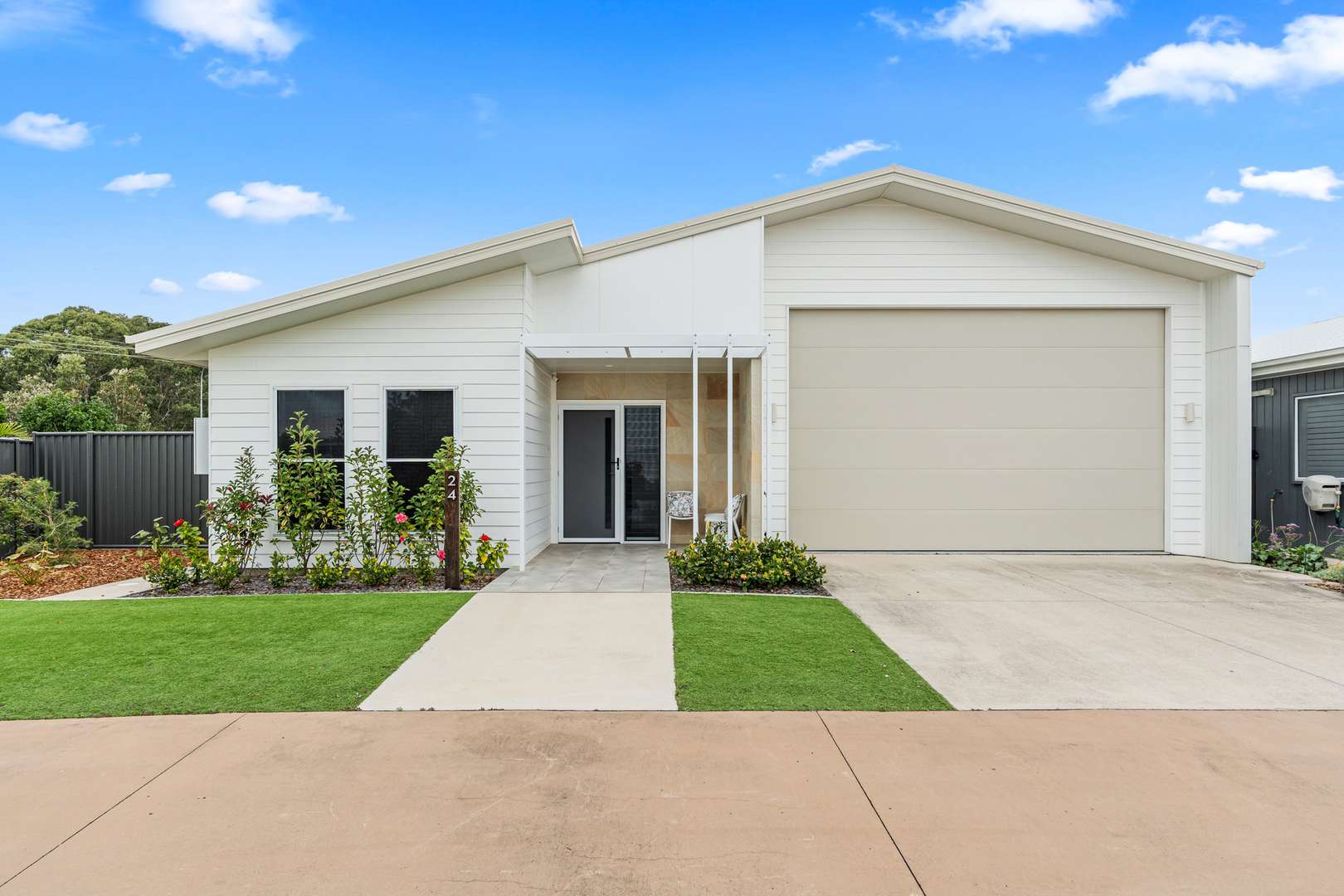 Homesite 24 | Light-Filled Living with RV Space
