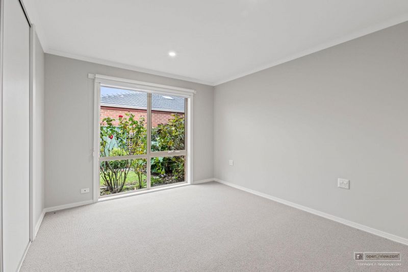 Charming, Low-Maintenance Living in Geelong Grove Retirement Community