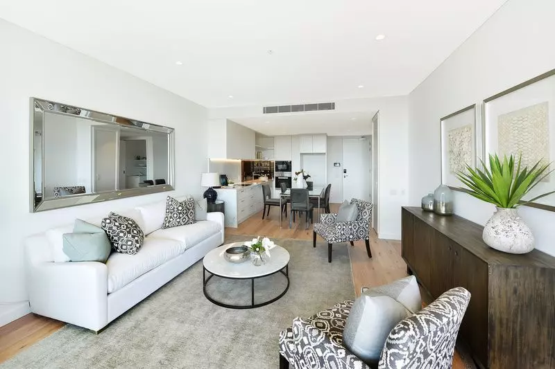 One bedroom apartment with gorgeous views