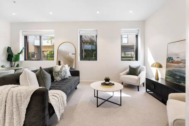 Newly renovated ground floor apartment!