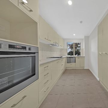 One Bedroom + Study | Apartment 99