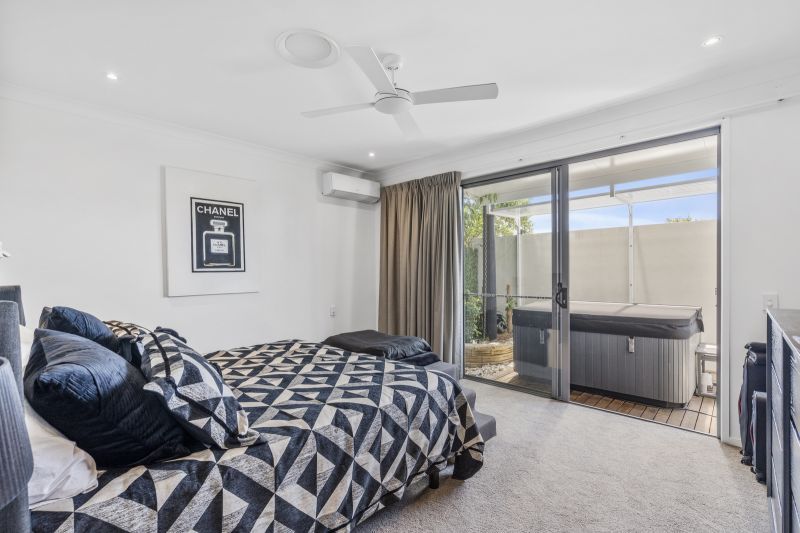 Site 002 - Established Silver Mist I