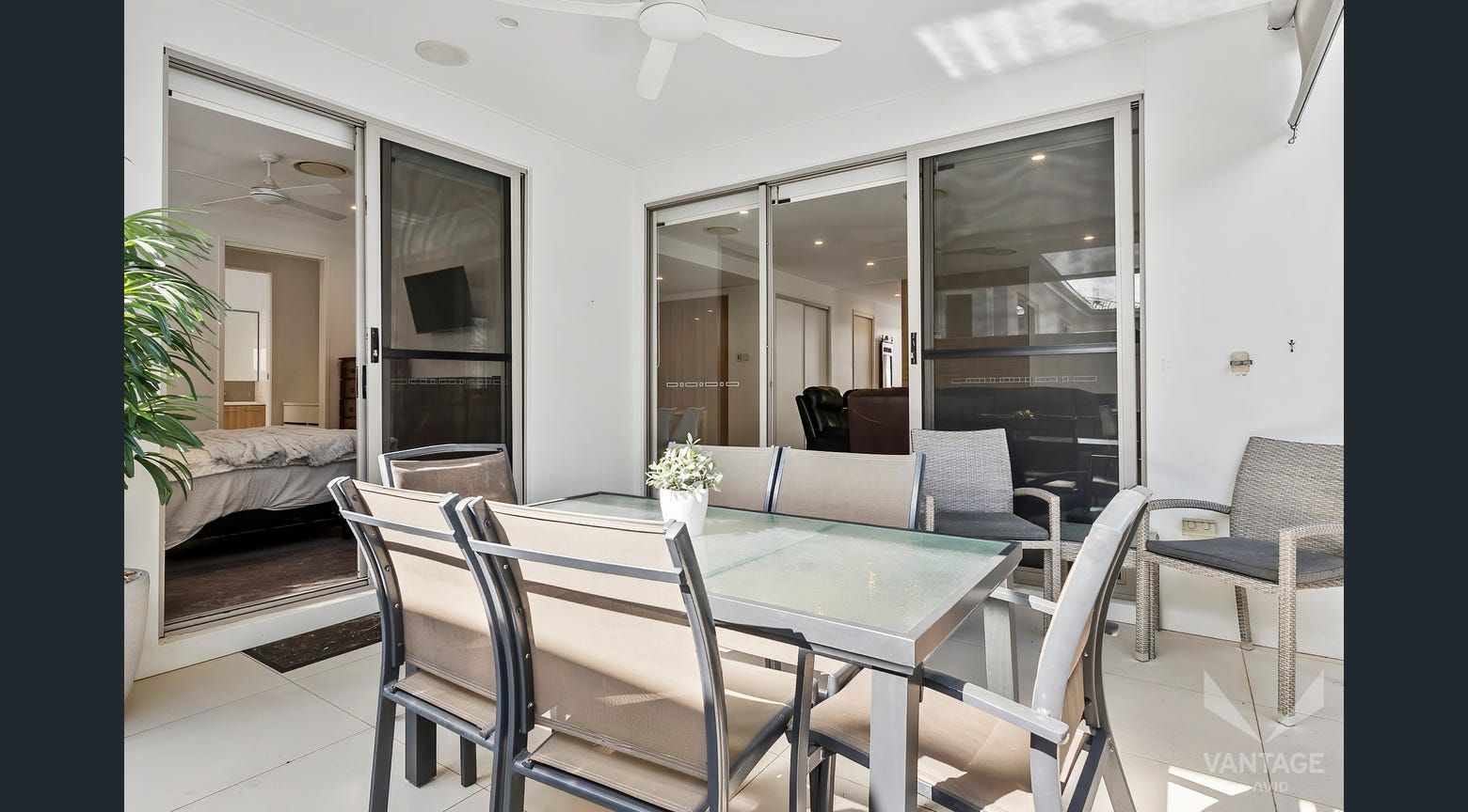 Discover Your Dream Lifestyle: Stunning 2-Bed Home in Vantage Pacific Paradise