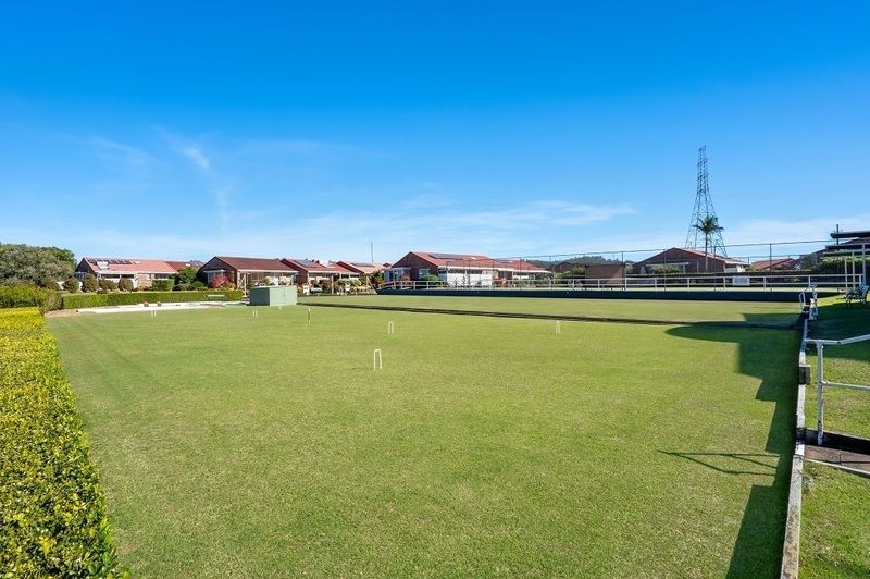 Stunning, spacious two bedroom villa with solar water and electricity!