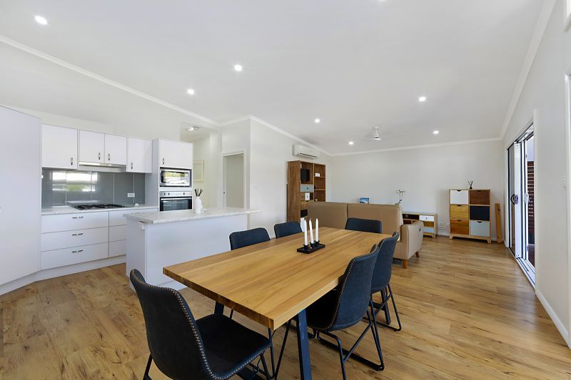 Contemporary Entertainer's Retreat