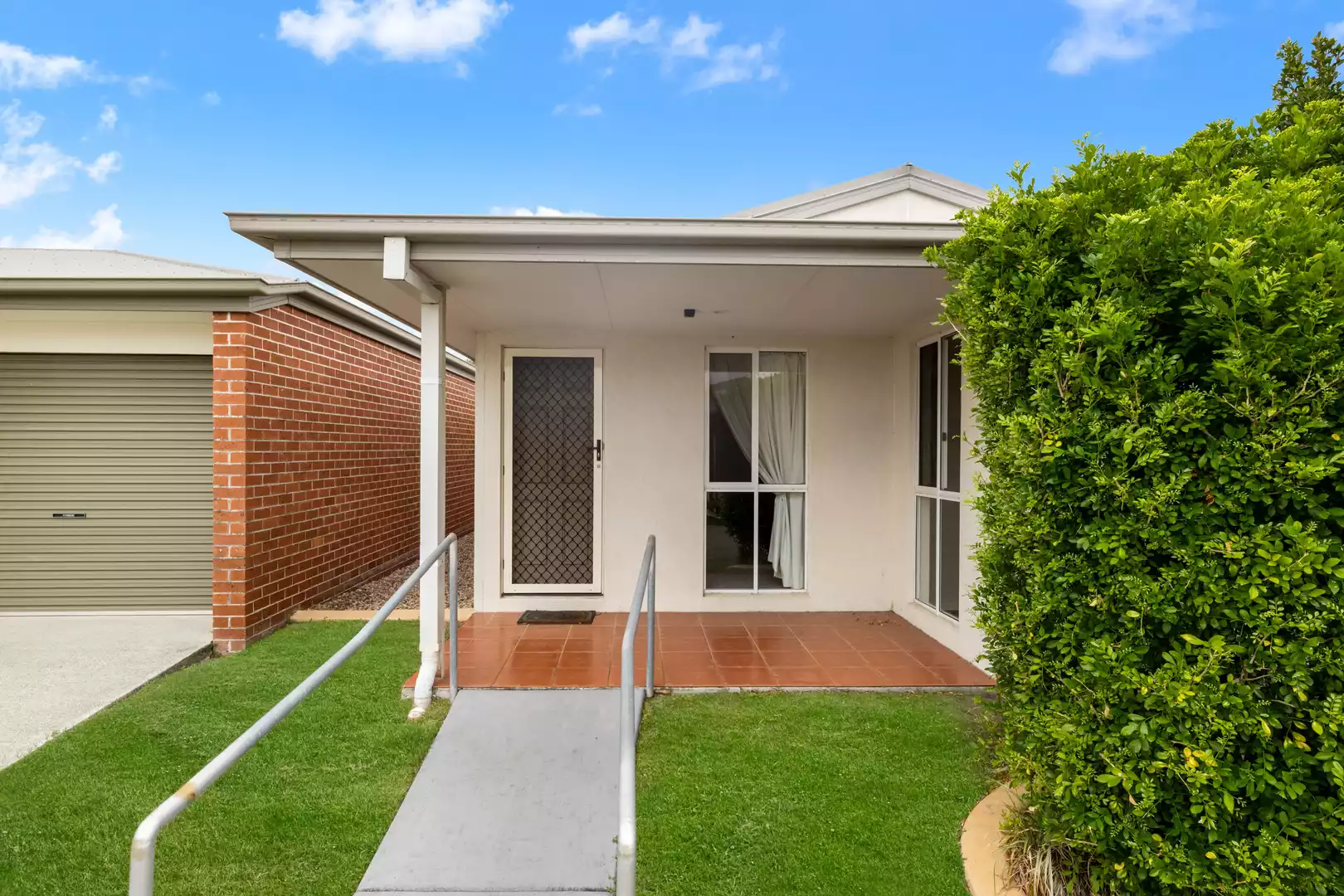 Home 119 Two Bedrooms at Palm Lake Resort Carindale