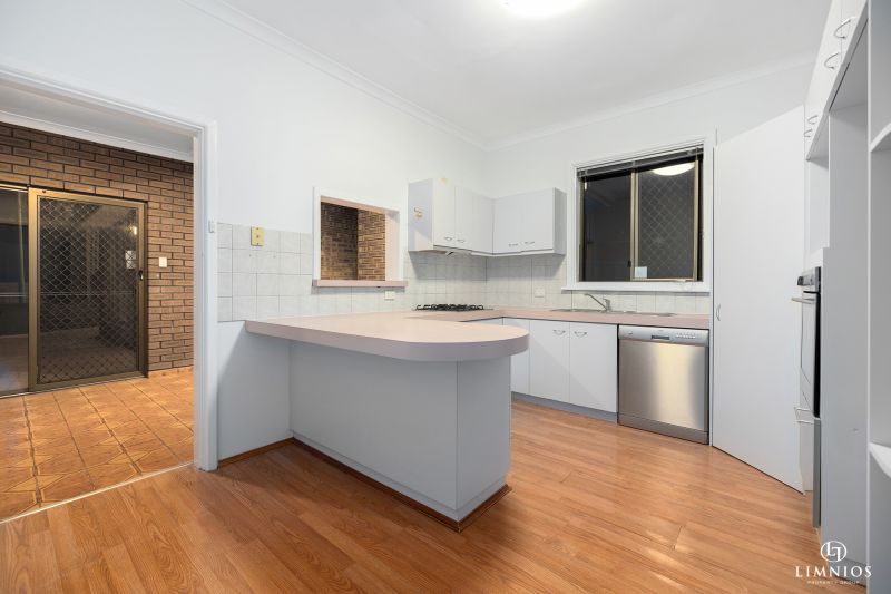 Family Home With Development Options!