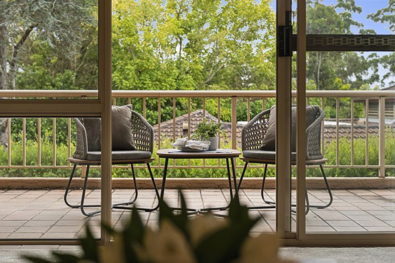 Light & bright two-bedroom villa