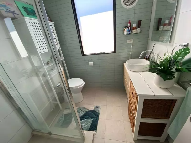 Refurbished 2 Bedroom Home