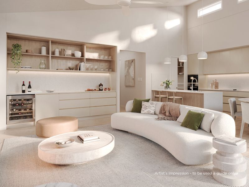 Sophisticated Single-Level Living by the Lake