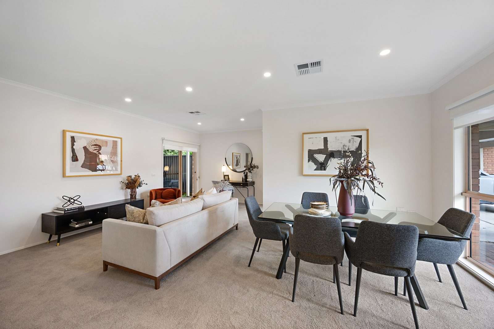 Well positioned two-bedroom villa