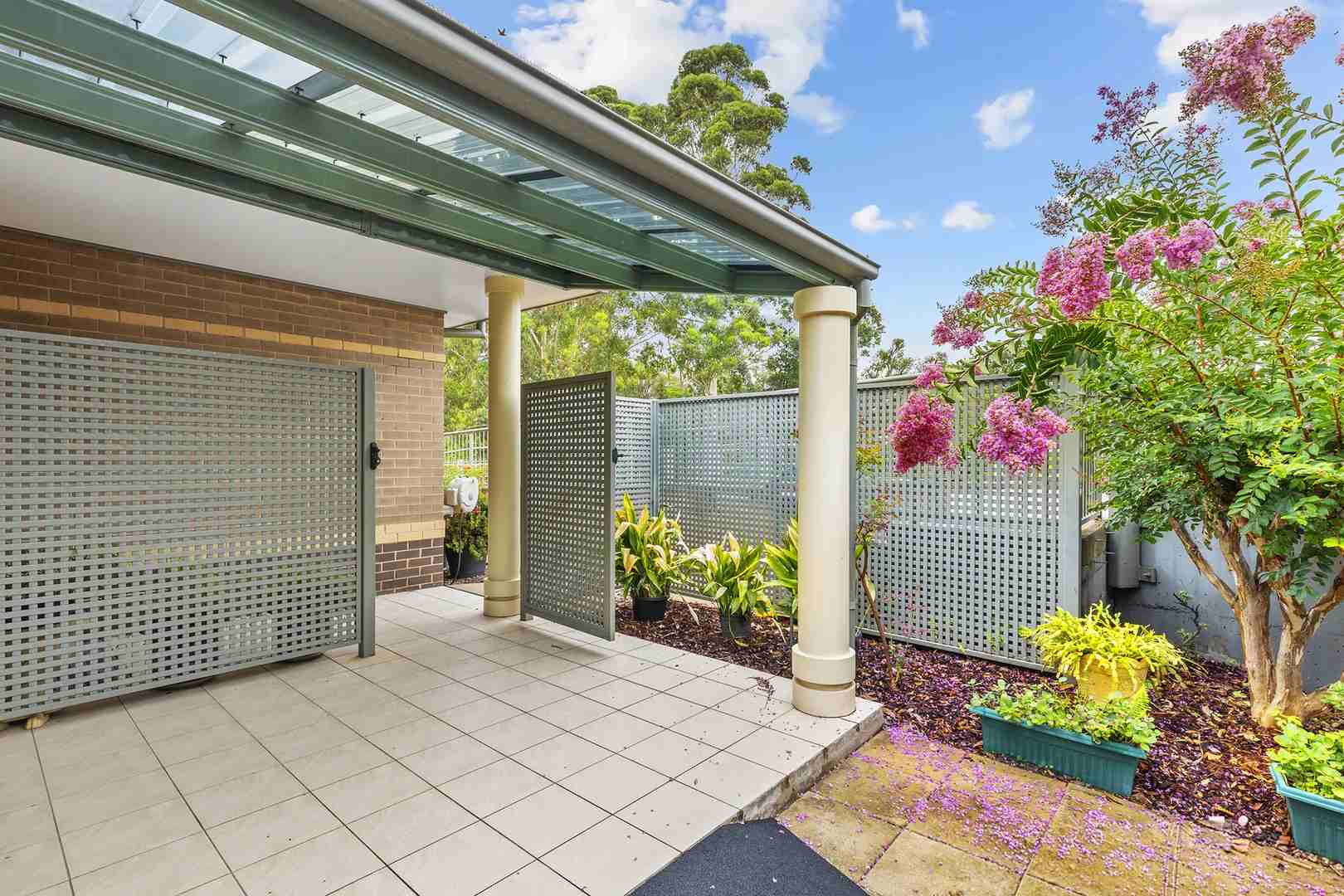 Single-level villa living in Glenhaven without the maintenance of a large family home