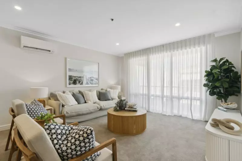 Bright and beautiful two-bedroom apartment with separate dining room