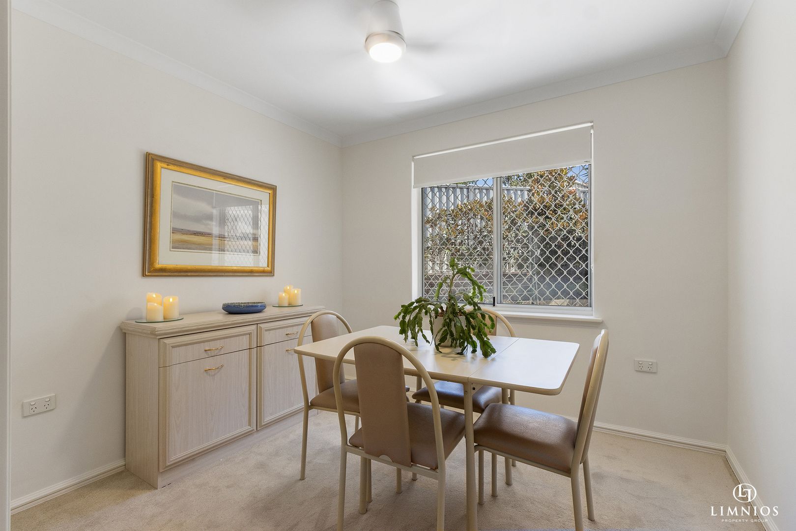SOLD!. Beautifully presented, well maintained villa for the Over 55s