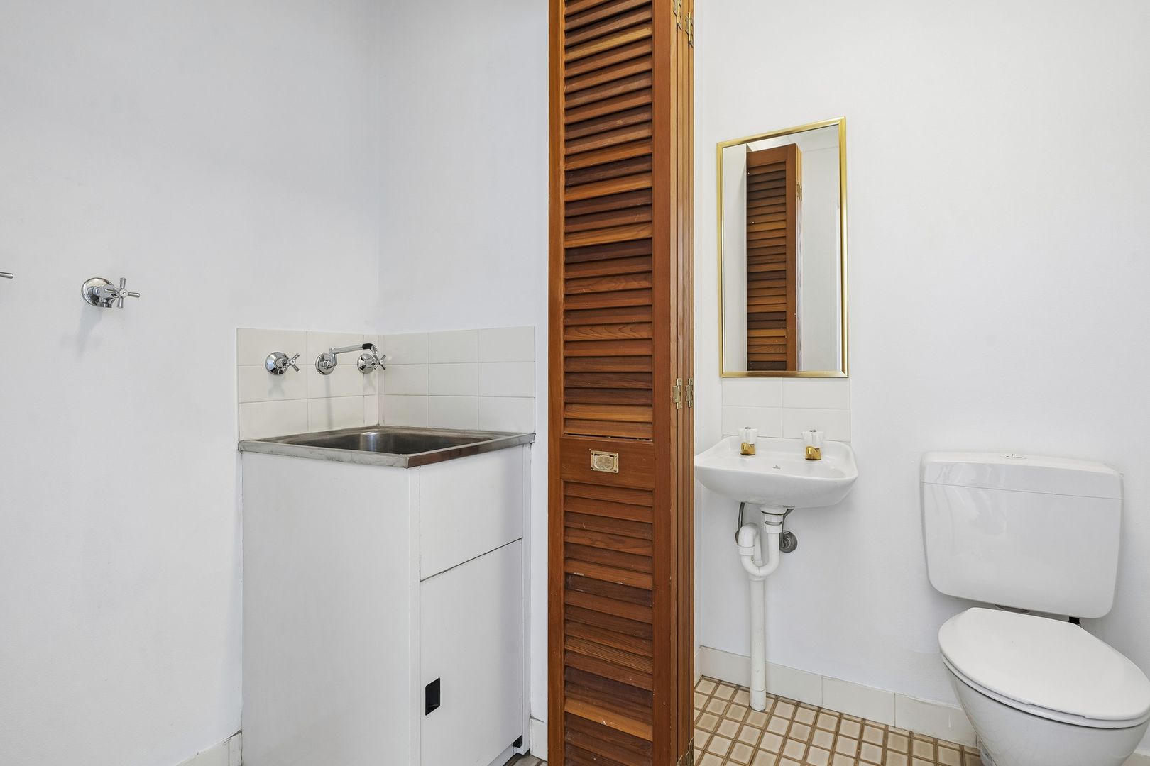 Unit located in a great location