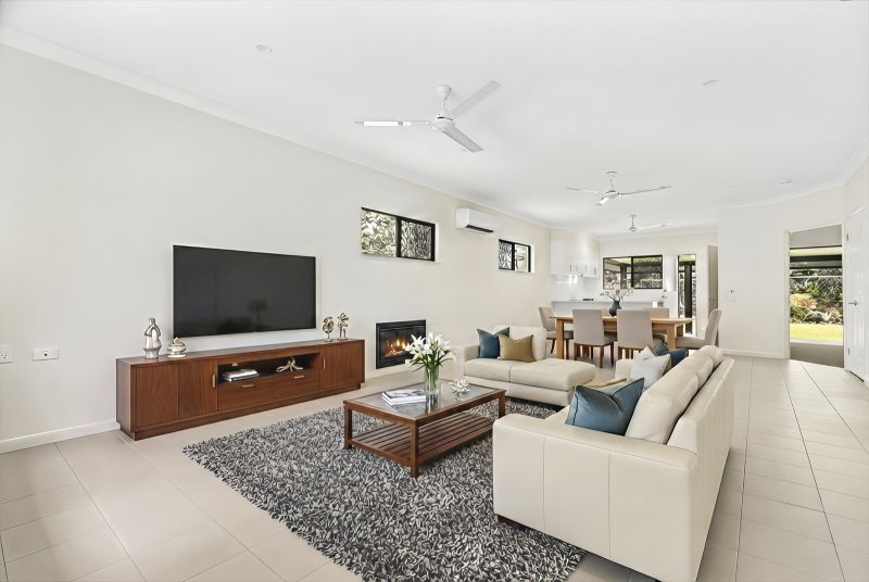 Private 2-bedroom villa with large backyard