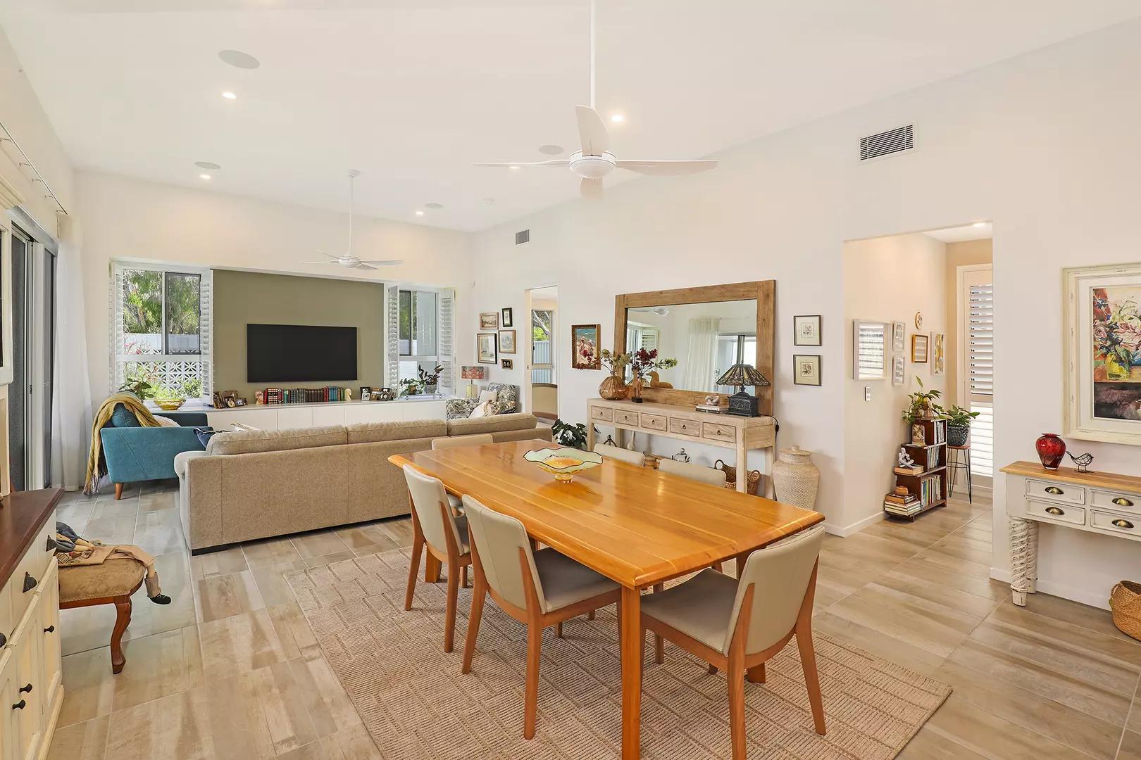 Not Just a Villa, It’s the Gem Life Pinnacle! - V98 GemLife