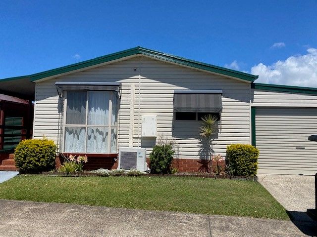 Lovely 2 bedroom renovated home