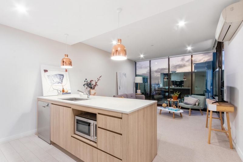 Great Outlook and Stylish Living!