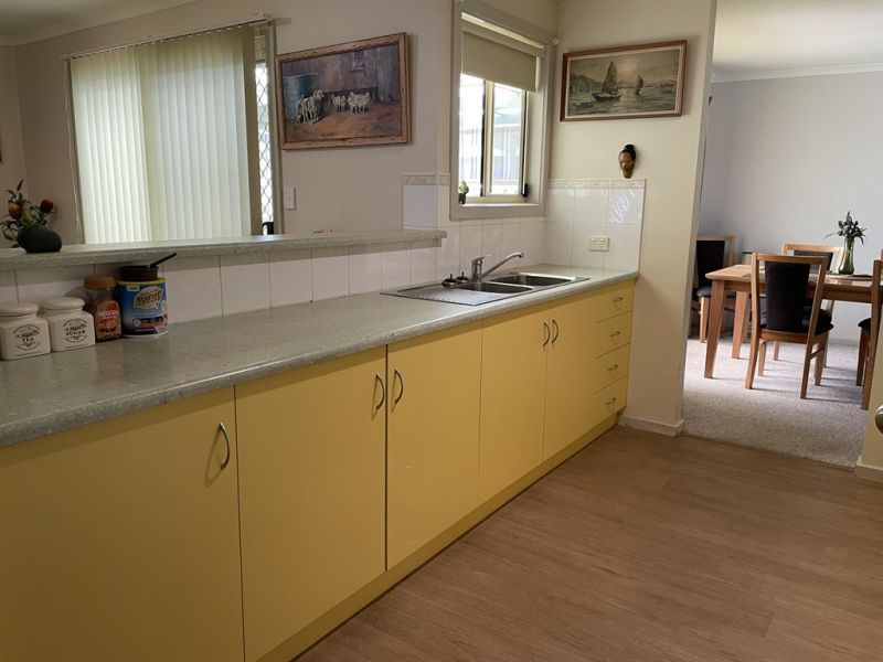 Lovely neat Sturt - Perfect Location