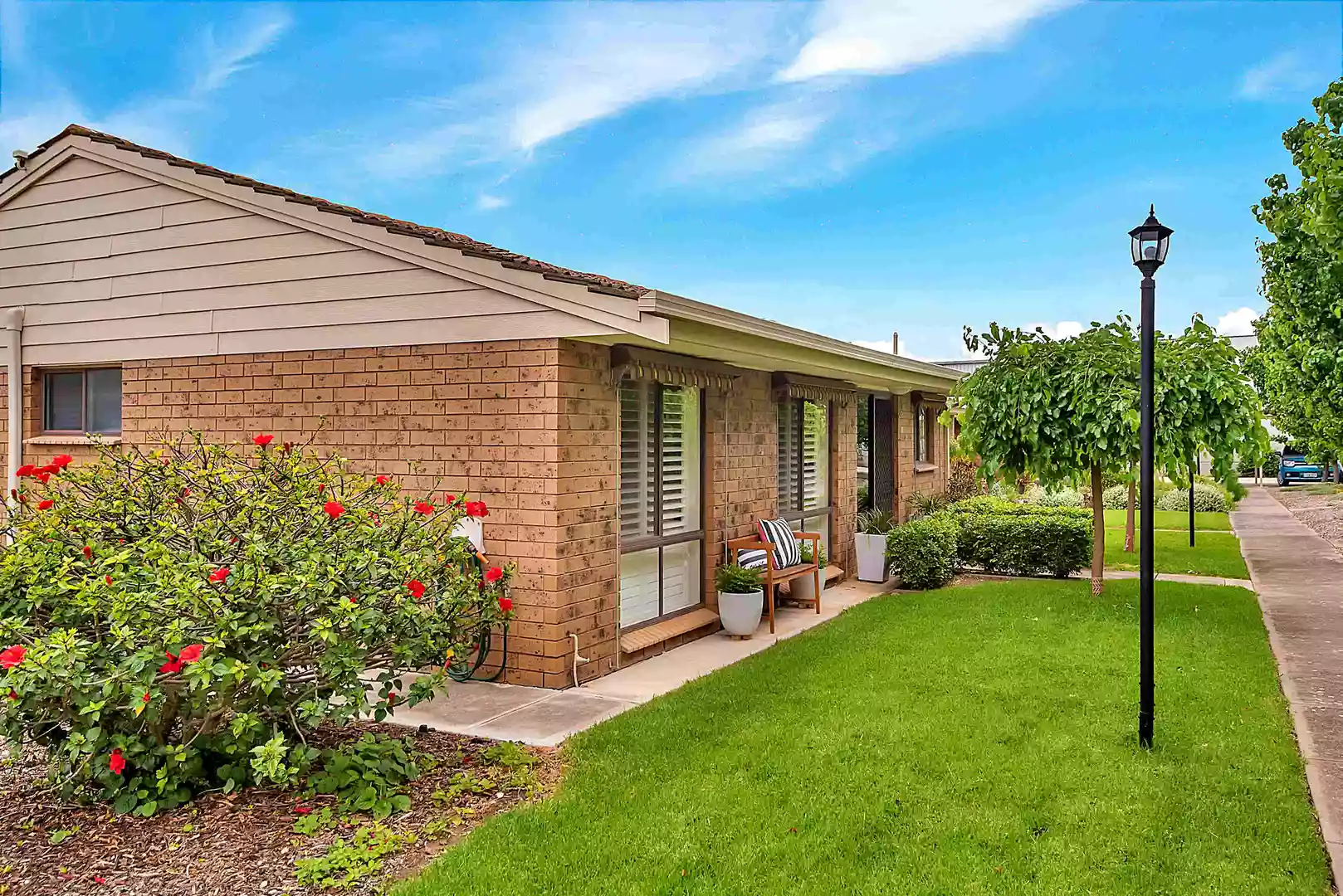 Resthaven ‘Glynde Lodge’ Retirement Living offers 81 charming and low-maintenance units, set amongst beautifully maintained grounds.