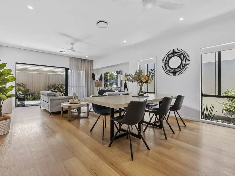 Site 64 - Established Moreton