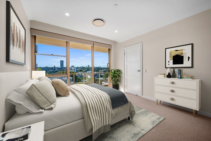 Elevated Apartment with Rushcutters Bay Views