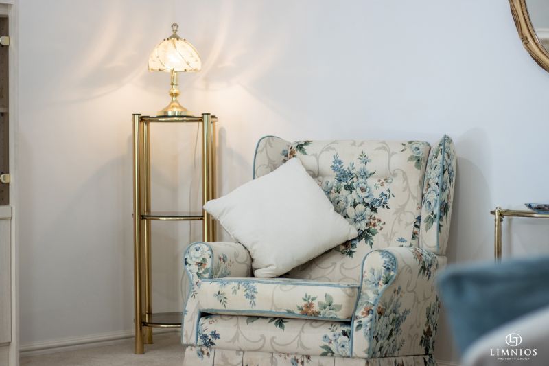 SOLD!. Beautifully presented, well maintained villa for the Over 55s