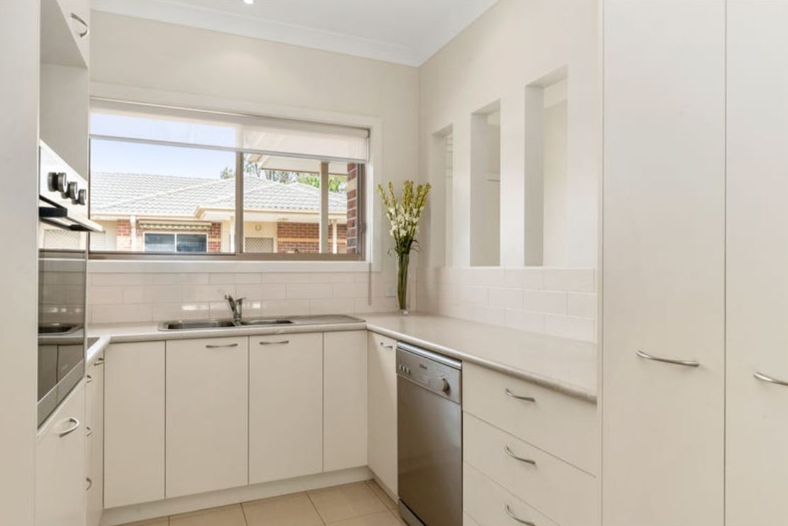 Unit 84 - Freshly painted ready for you to move in. Please call for an appointment.