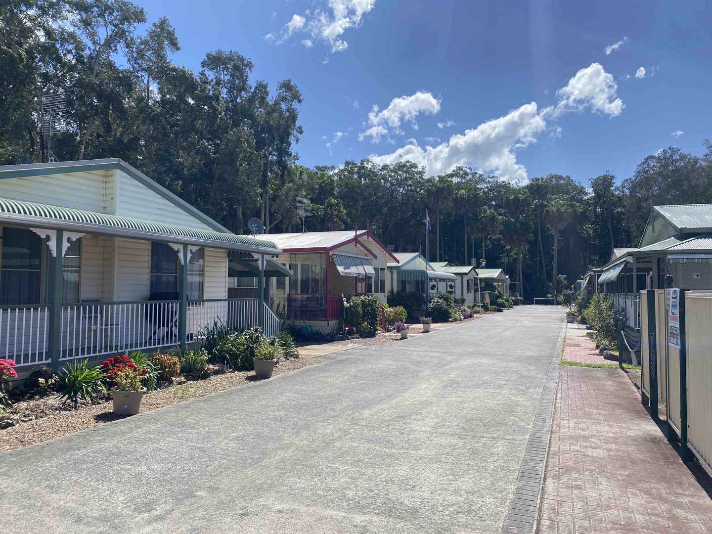 Discover land lease living at Heritage