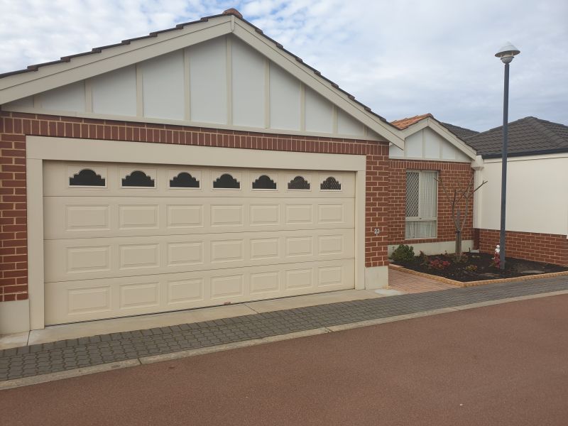 Arcadia Water Maddington - Bright and Light