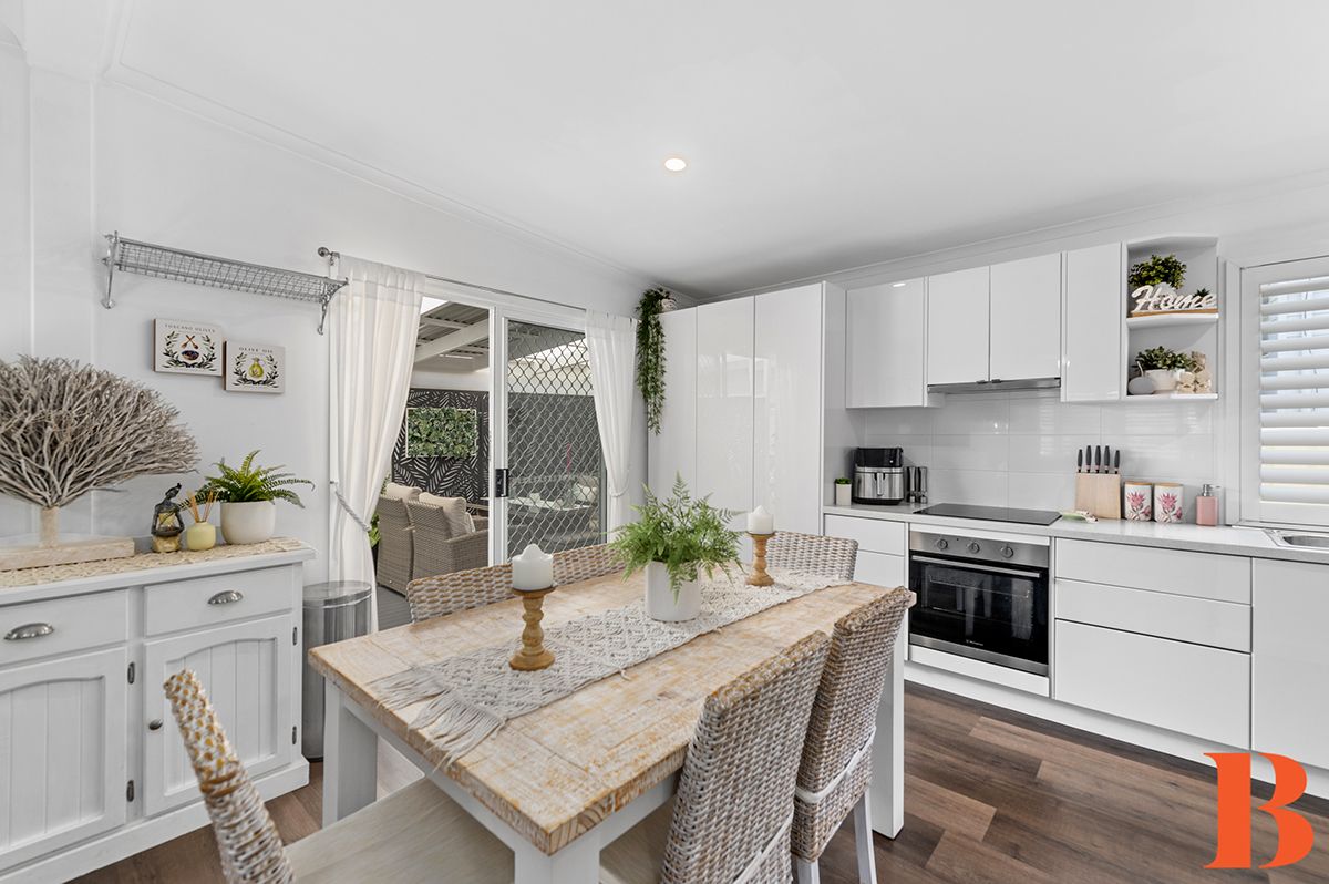 DEPOSIT TAKEN / UNDER CONTRACT -  Broadlands Summer Lifestyle - Presentation Unrivalled