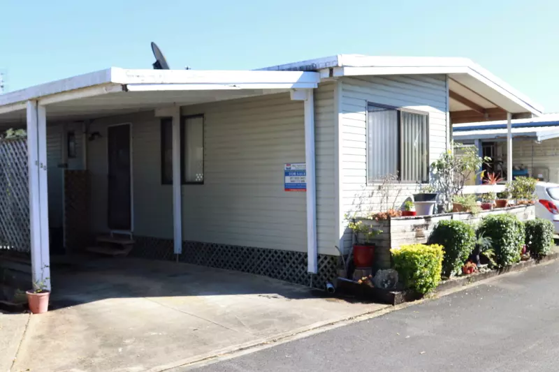 Tweed Shores – Over 50’s ‘Pet Friendly’ residential park  