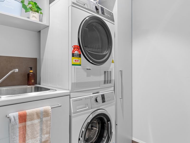 The Retirement You Deserve - Space, Comfort & Carlton Charm
