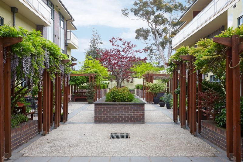 Garden view one-bedroom apartment