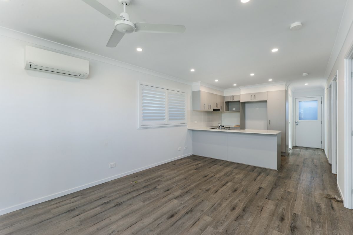 Caravan - Motor Home - Boat 