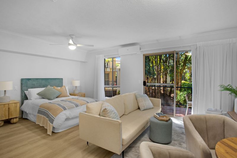 Self-contained studio apartment amongst the trees