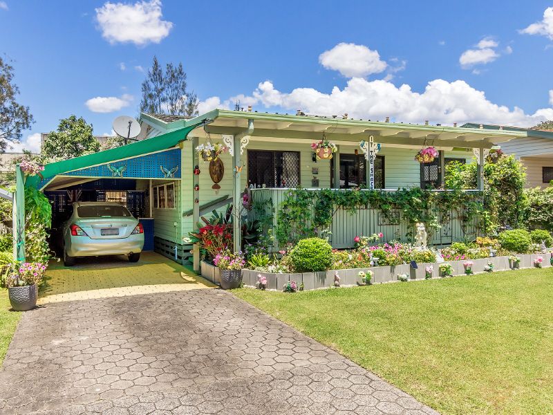 Burleigh Town Village, an Over 50's Pet friendly Residential Park