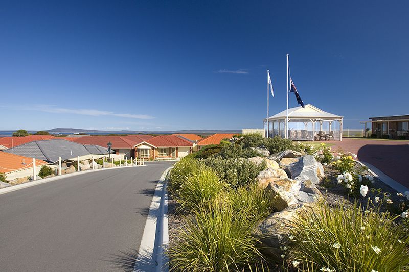 Fully renovated 2 bedroom unit