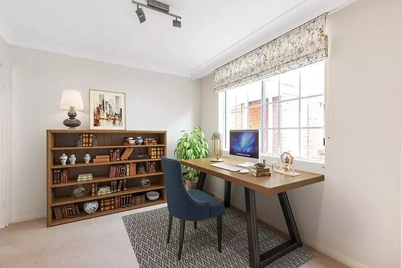 Immaculately maintained 3 bedroom unit with modern look overlooking stunning gardens