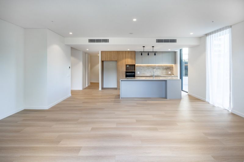 Expansive One-Bedroom Apartment with a Private Courtyard
