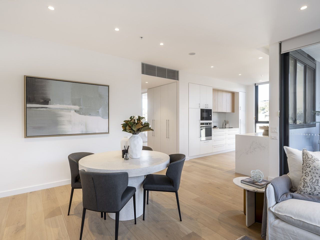 Sunlit Ocean & Kiama Views