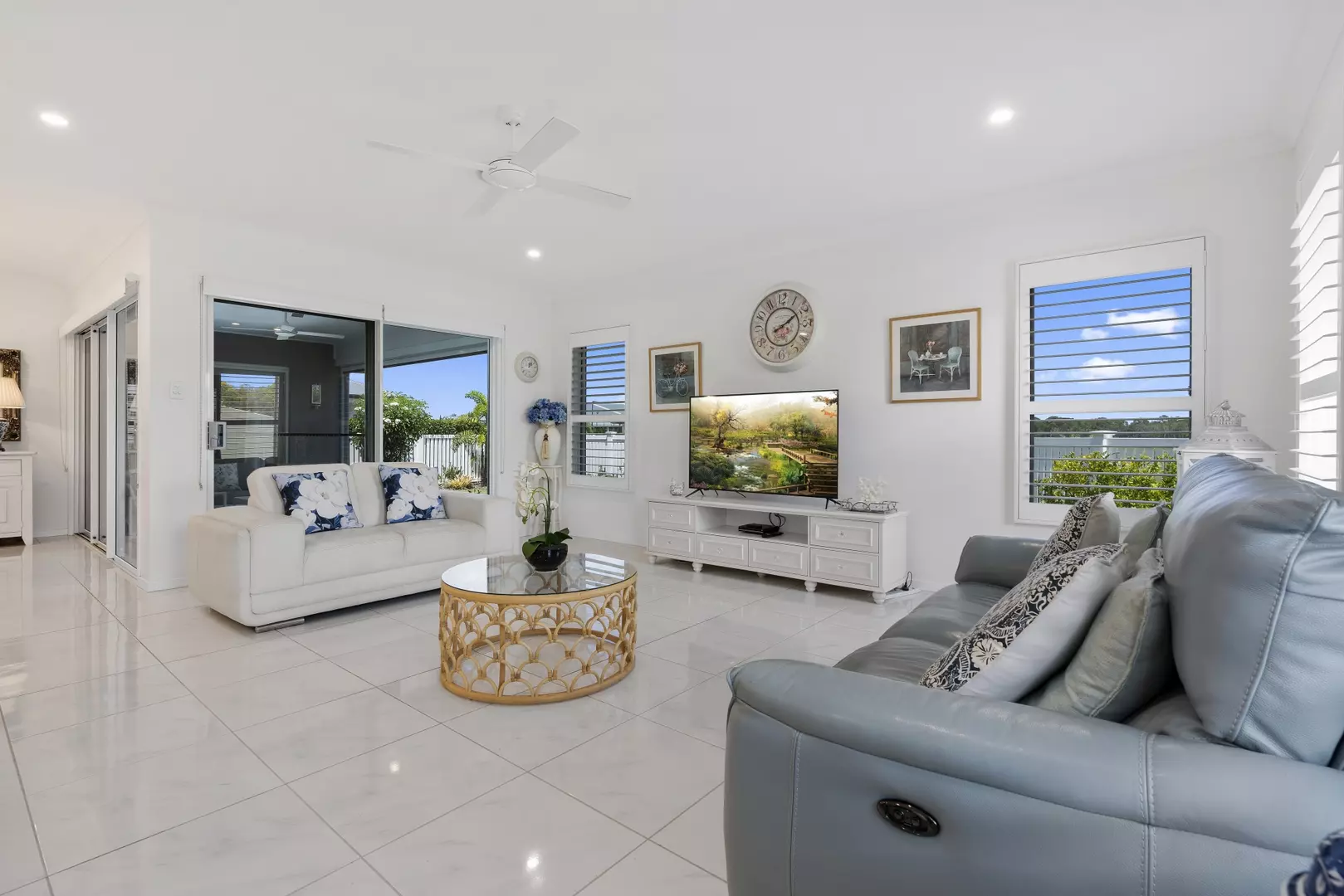 Palm Lake Resort Beachmere Bay