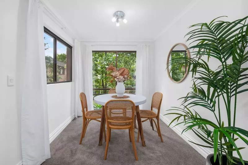 Apt 77 – Large 1-bed on ground floor with direct garden access