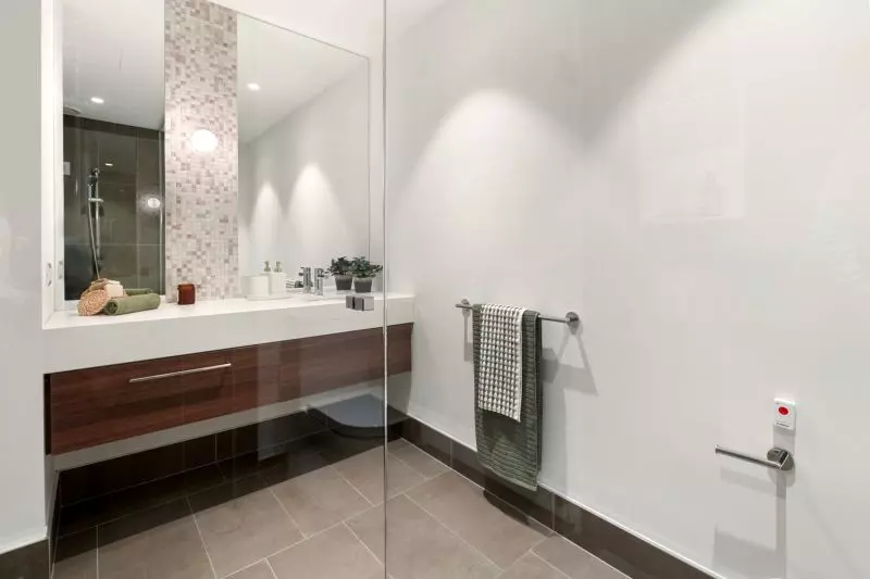 Enjoy Effortless Retirement Living in a Modern 3-Bed Carlton Apartment