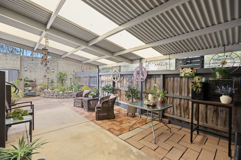 Peaceful Modern Living Awaits