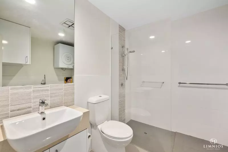 Lifestyle and Location!